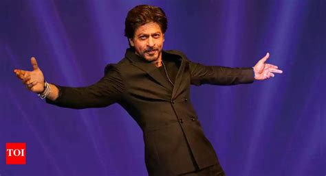 Shah Rukh Khan's heartfelt reply to the fan's query, "Sir, aapke ghar ...