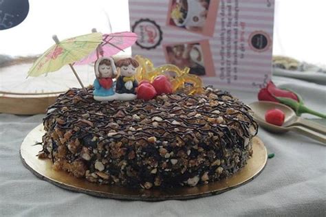 Cafe Sweet Obsession - Wedding Cake - DLF Phase 1, 2, 3 - Cyber City ...