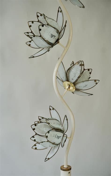 Mid Century Modern Vintage Hollywood Regency White Glass Lotus Flower ...