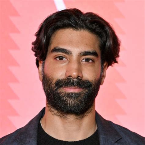 Watch Ginny & Georgia - Season 3 • Episode 8 - Is That a Packed Lunch ...