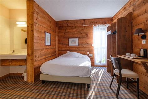CIT'HOTEL LE MONTRÉAL (Chalons-en-Champagne, Champagne-Ardenne) - Hotel ...