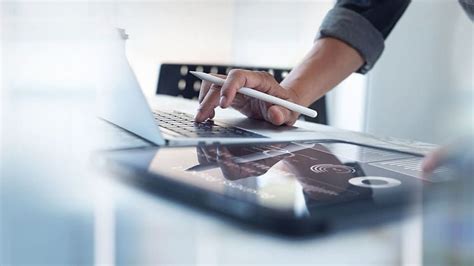 Image result for MATLAB Regression Learner Tutorial