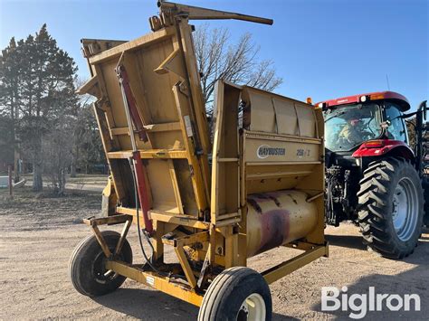 Haybuster 256 Plus II Round Bale Processor | Agriculture | BigIron