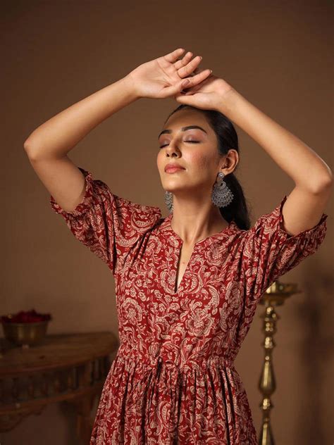Cotton dresses that make everyday style feel effortless