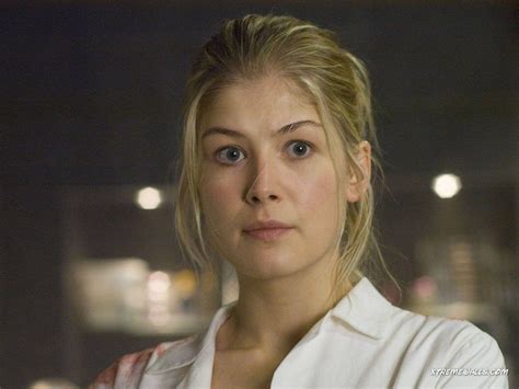 Excellent Rosamund Pike Wallpaper