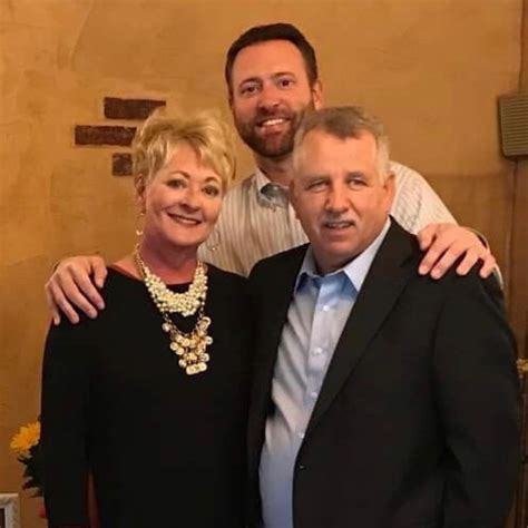 Reynolds-Love Funeral Home | Lexington NE