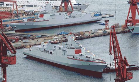 Two more Type 055 destroyers launched - Chinadaily.com.cn