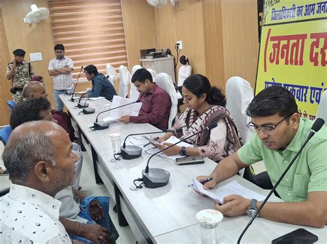 Supaul DM Addresses Land Disputes, Social Security & Ration Card Issues