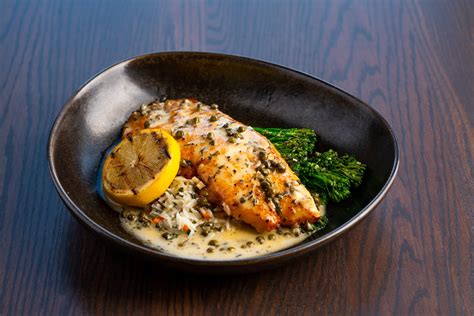 Dining | Wildflower Country Club | Temple, TX | Invited