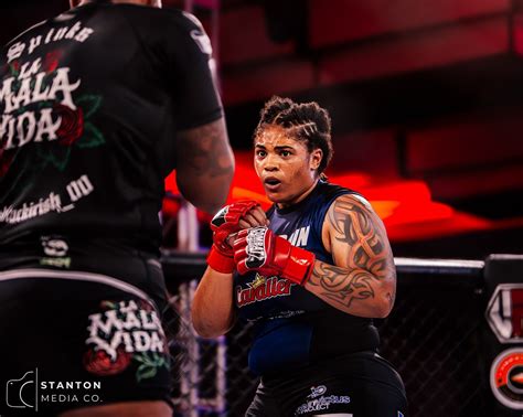 Destanie Yarbrough (@yadestanie) • Instagram photos and videos