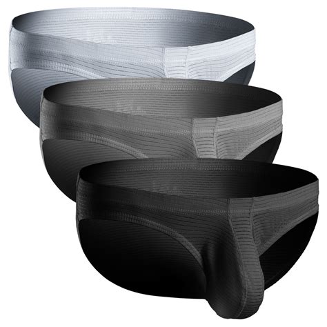 Briefs vs. Boxer Briefs: Which Men's Underwear is Best for You – Real ...