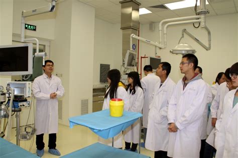中国农业大学动物医学院-强生医疗专业教育学院合作项目正式启动