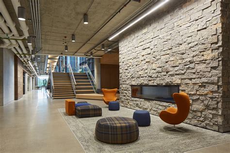 Banfield Pet Hospital - Mill Plain Electric