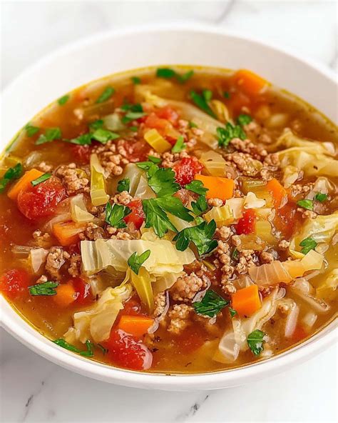 Hearty Beef Cabbage Soup Recipe - Yumyy