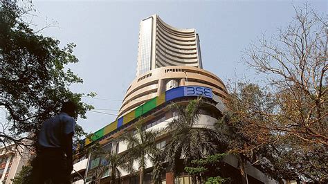 IRFC shares rally to hit record high; trade above IPO issue price ...
