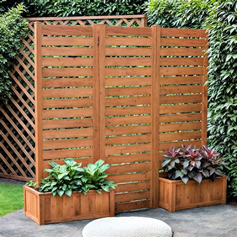 30 Outdoor Privacy Screen Ideas for a Serene Backyard