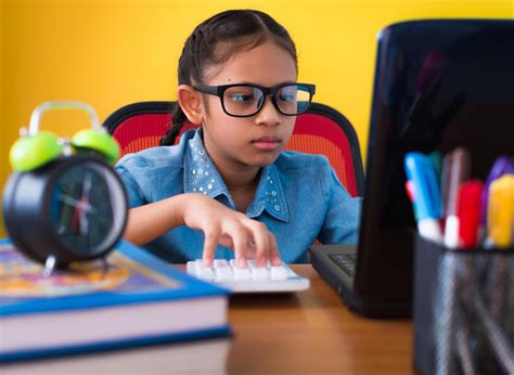 Children Learning Computer 的图像结果