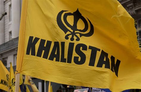 भारत-कनाडा में फिर बढ़ सकता तनाव, खालसा दिवस पर ट्रूडो के सामने लगे ...