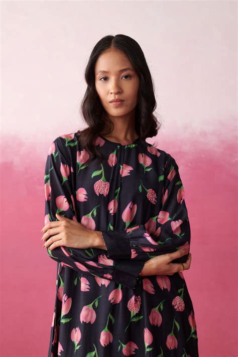 Dresses – Roho
