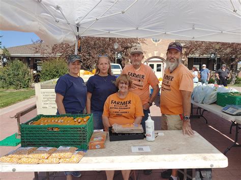 Farmers Markets – Roberts Family Farms