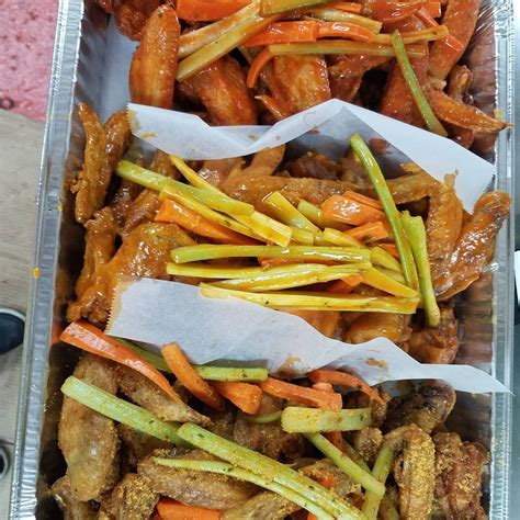 Best Wings Downtown Memphis at Johanna Reed blog