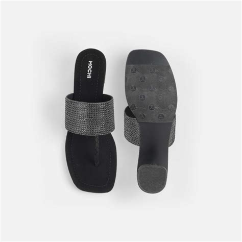 Buy Mochi Women Black Ethnic Slip Ons Online | SKU: 35-2091-11-36 ...