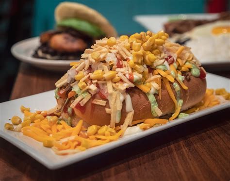 La Calle: Venezuelan Eats + American Dreams