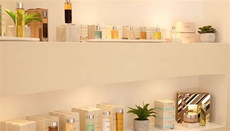 ATELIER DE BEAUTÉ ANNE SEMONIN, PARIS - All You Need to Know BEFORE You ...