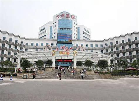 佛图关上的重庆地标：从大坪医院出发寻找电视塔，却不幸迷路 - 知乎
