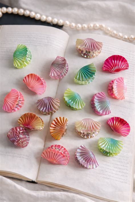 Cute & Trendy Hair Accessories - Demoda