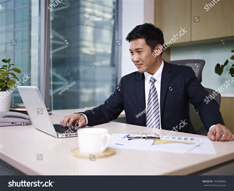 Businessman China 的图像结果