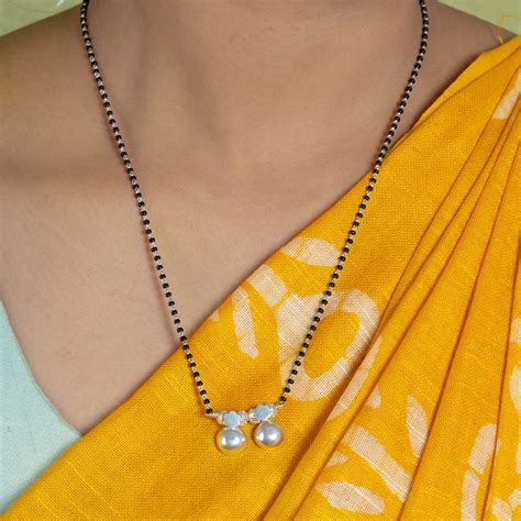 Plain Wati Mangalsutra