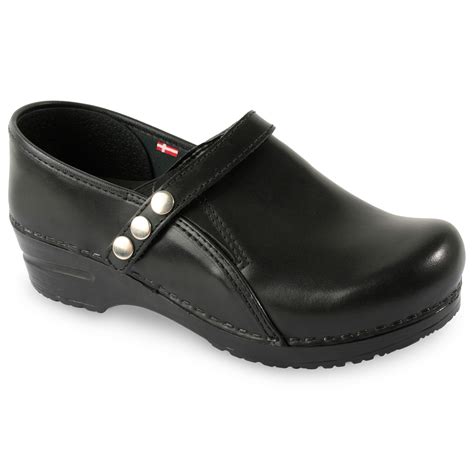 Beautiful Women's Professional Clogs - Sanita