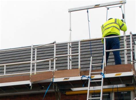 Easi-Dec - Mobile work access platforms - Kee Safety