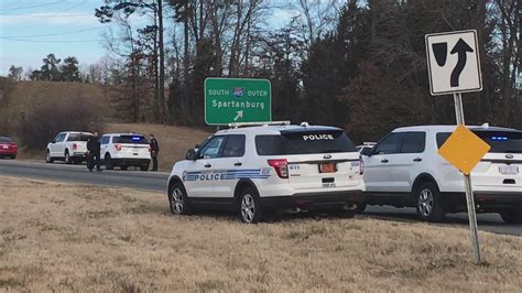 Medic: 1 killed in crash near I-485 in northwest Charlotte, NC | wcnc.com