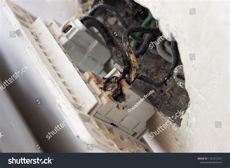 56,671 Burning Electrical Images, Stock Photos & Vectors | Shutterstock