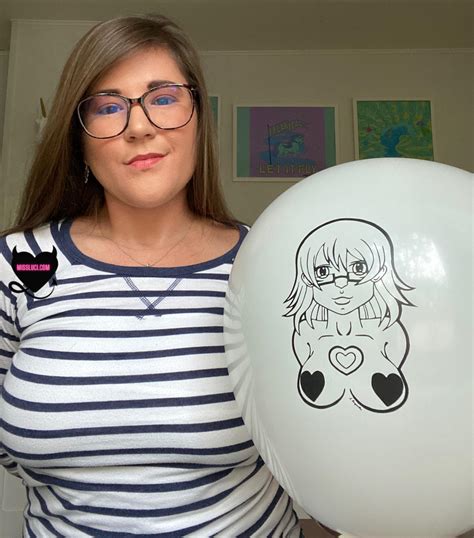 Wanna see me and my look alike uncensored? | Scrolller