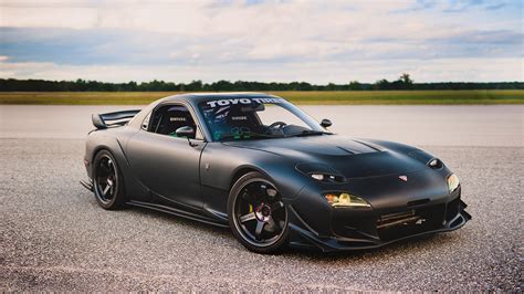 Mazda RX 7 Wallpapers High Quality | Download Free