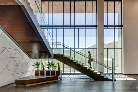 Designing 21st Century Courts with Access to Justice and User ...