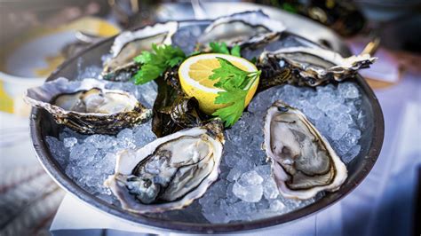 TX Adult Dies Of Flesh-Eating Bacteria After Eating Raw Oysters