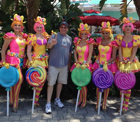 Pin by Natalia Grzyb on Faschingsumzug in 2025 | Lollipop fashion ...