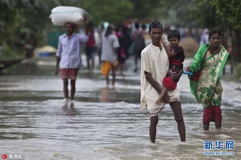 印度洪水灾情严重 居民生活受影响【高清组图】|印度|洪水|高哈蒂_新浪新闻