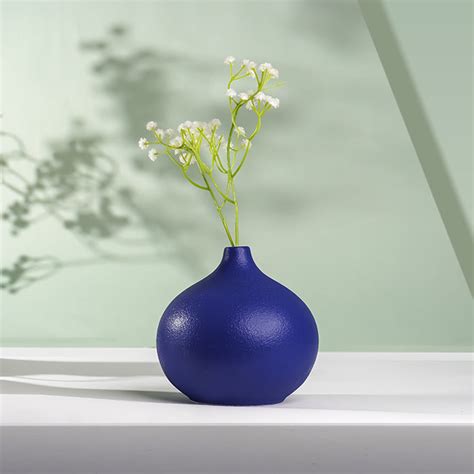 Royal Blue Textured Ceramic Teardrop Vase – The Golden Theory