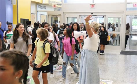 Home | Bennett Middle