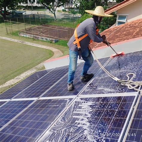 Solar Panel Installation 的图像结果