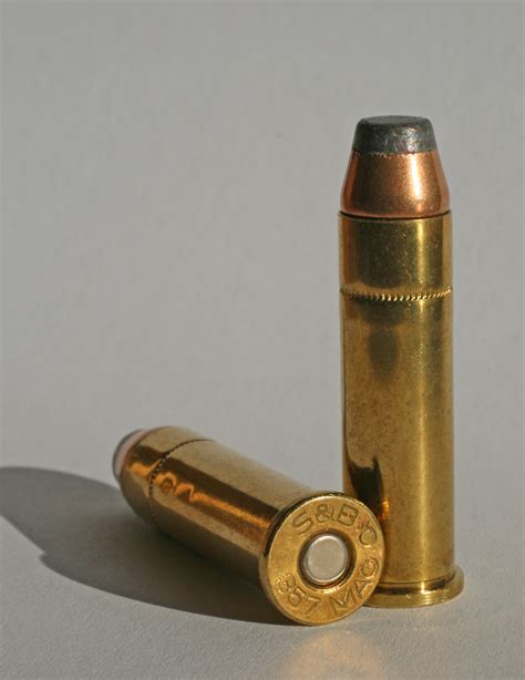 Taurus M65 Revolver 357 Magnum 4" Barrel Stainless Steel 6 Round Fixed ...