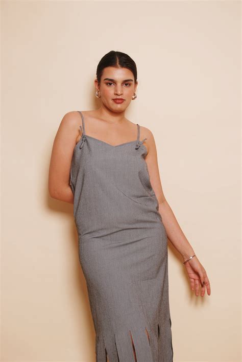 Grey checkered midi dress with cutout detailing – LABEL SOCIETY