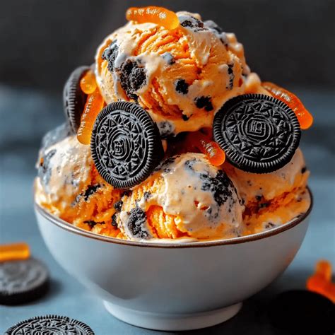 Irresistible No-Churn Halloween Ice Cream for Spooky Fun
