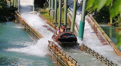 Kids Rides | Six Flags Great America