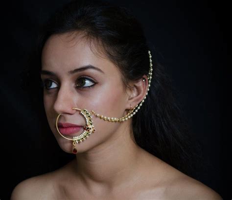 Aboriginal Ear Piercing: Traditional Adornment & Cultural Significance